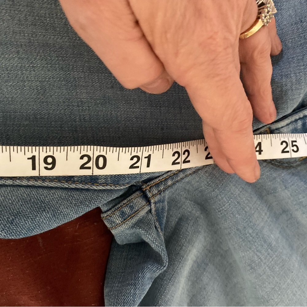 Levi’s 311 Shaping Skinny Capri W28 - Picture 8 of 8